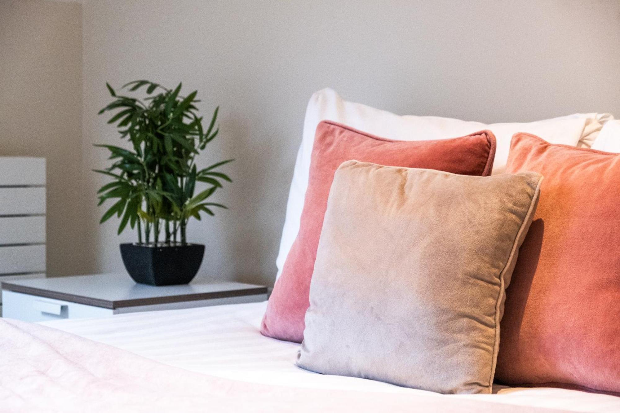 Osbourne House Pink 2 Bed, 2 And Half Bath Apartment Birmingham Exterior foto