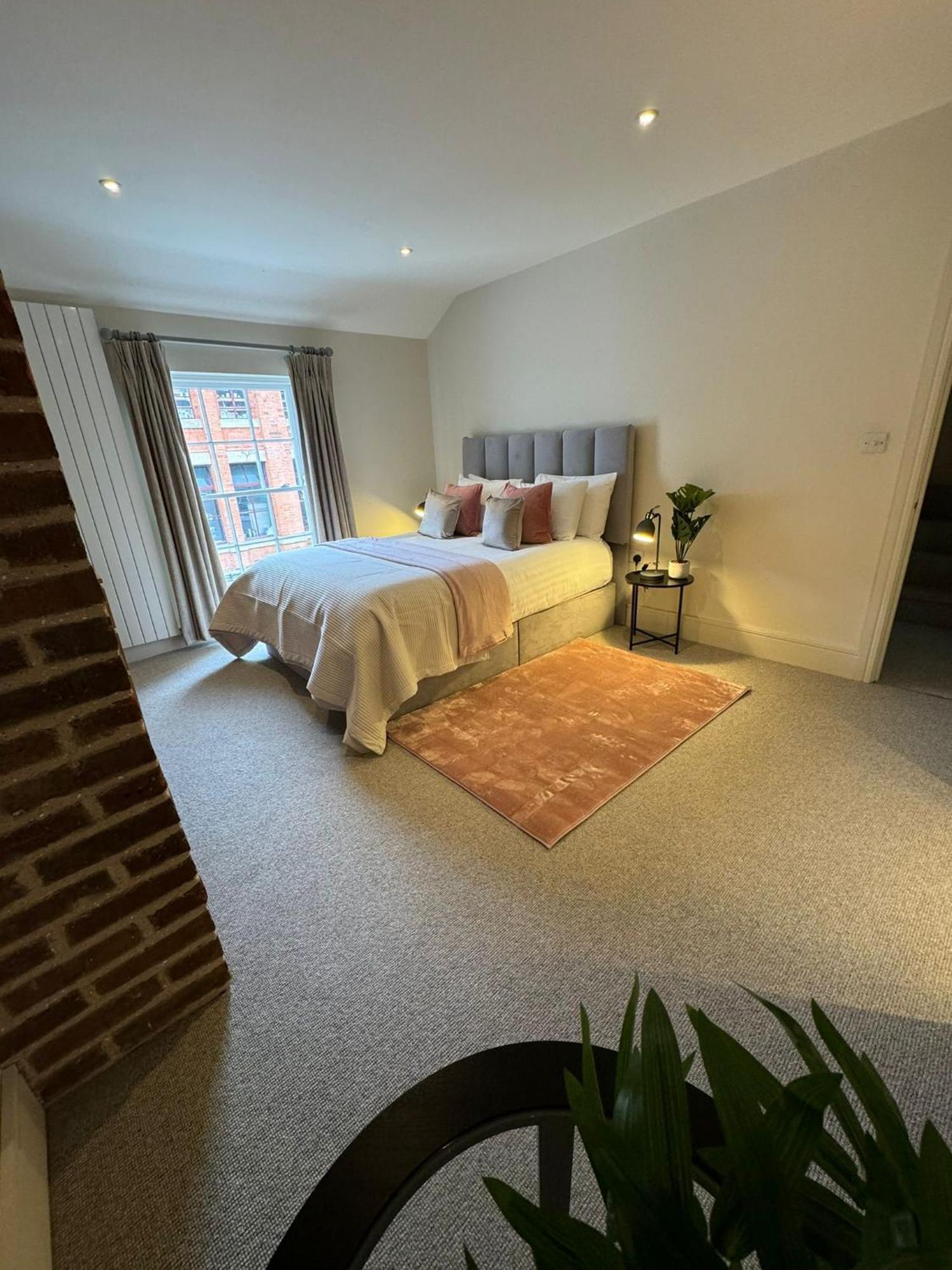 Osbourne House Pink 2 Bed, 2 And Half Bath Apartment Birmingham Exterior foto