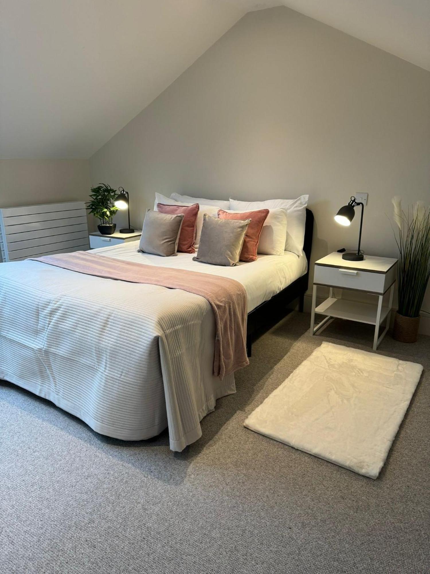 Osbourne House Pink 2 Bed, 2 And Half Bath Apartment Birmingham Exterior foto