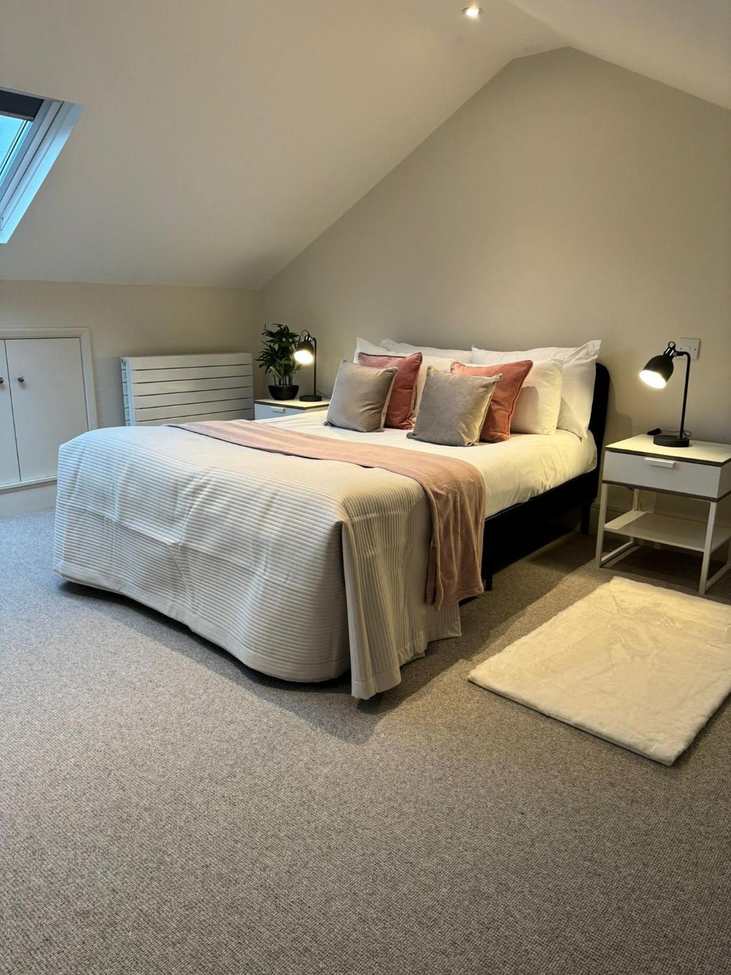 Osbourne House Pink 2 Bed, 2 And Half Bath Apartment Birmingham Exterior foto