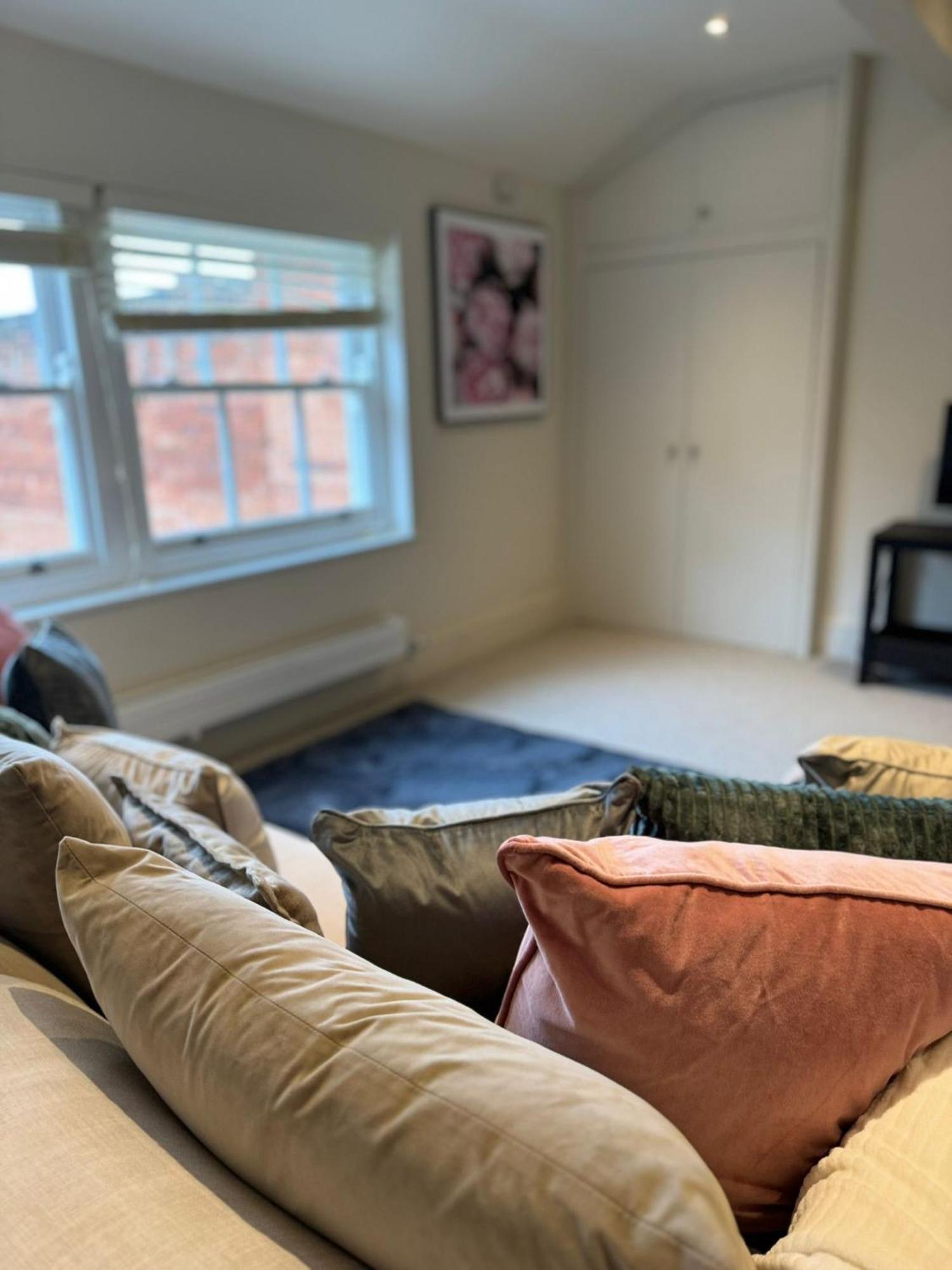 Osbourne House Pink 2 Bed, 2 And Half Bath Apartment Birmingham Exterior foto