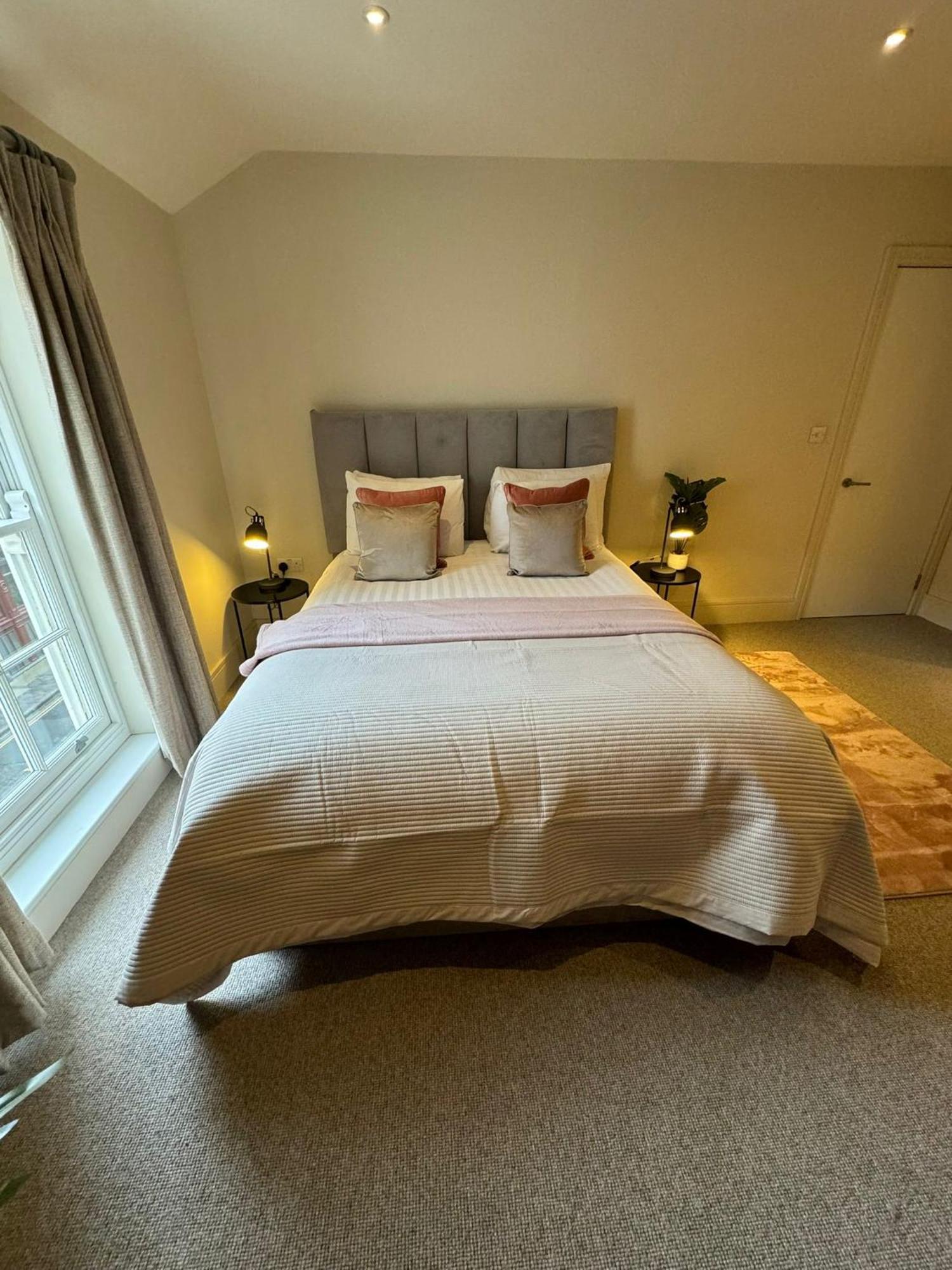 Osbourne House Pink 2 Bed, 2 And Half Bath Apartment Birmingham Exterior foto