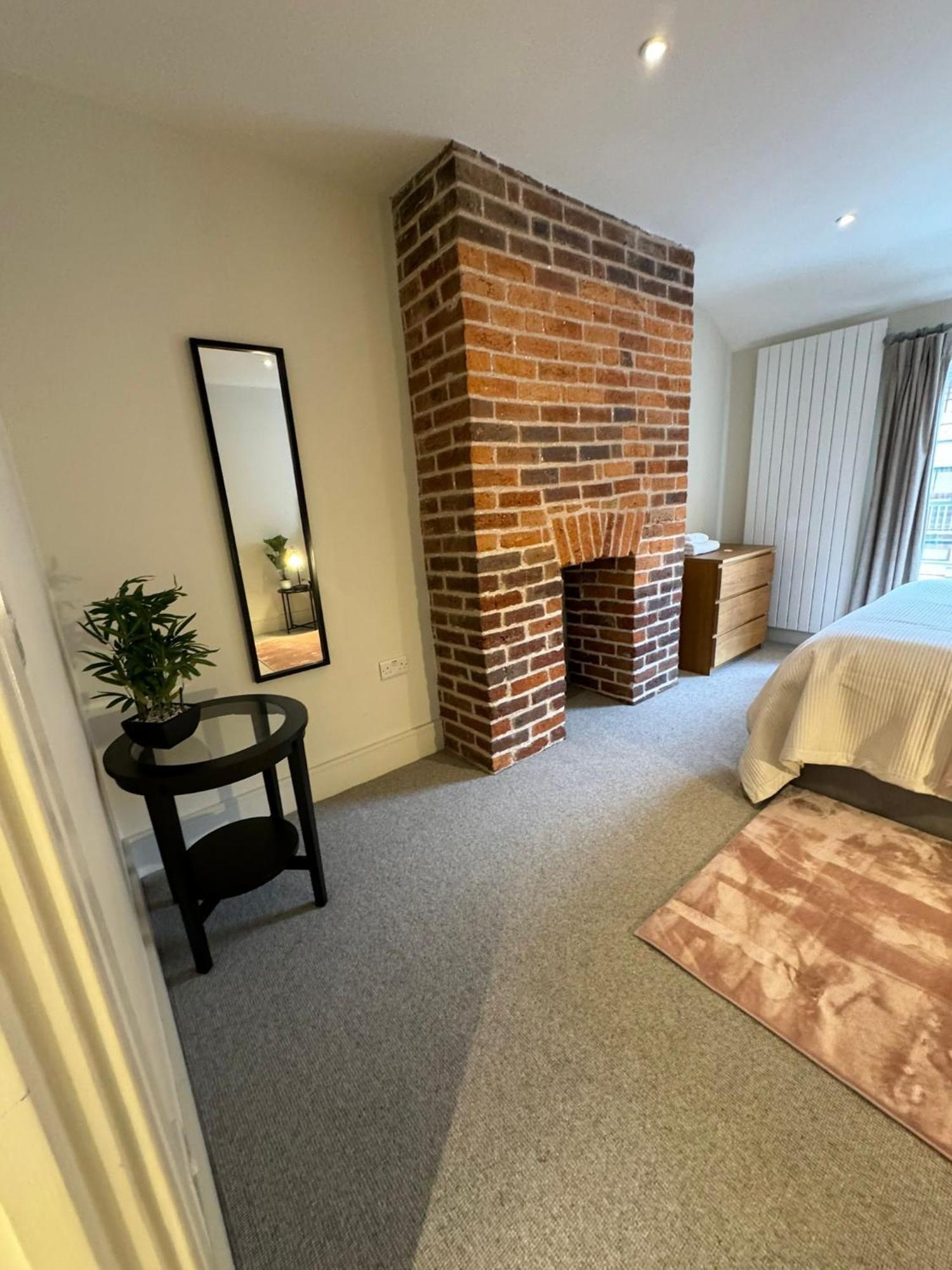 Osbourne House Pink 2 Bed, 2 And Half Bath Apartment Birmingham Exterior foto